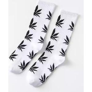 Wietsokken - Cannabissokken - Wiet - Cannabis - wit-zwart - Unisex sokken - Maat 36-45