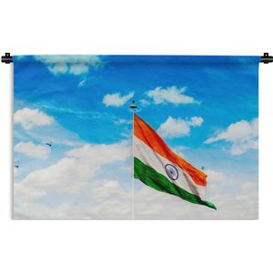 Wandkleed Vlag India - Indiase vlag in een blauwe lucht Wandkleed katoen 120x80 cm - Wandtapijt met foto