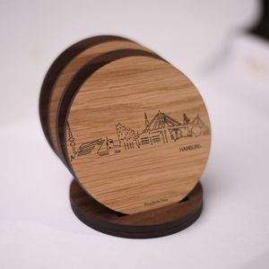 Skyline Onderzetters Hamburg - Eiken en noten hout - 4 stuk(s) + houder - Ø 9 cm Rond - Cadeau - Woon decoratie - Woonkamer - WoodWideCities