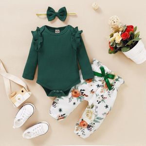 Driedelige set-Herfst winter - Body - Broek - Haarband – Groen – Wit – Met Bloemen – Maat 74