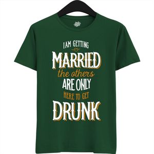 Am Getting Married | Vrijgezellenfeest Cadeau Man - Groom To Be Bachelor Party - Grappig Bruiloft En Bruidegom Bier Shirt - T-Shirt - Unisex - Bottle Green - Maat XL