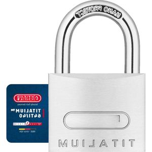 Titalium Hangslot 96CSTI 50 Licht Slotlichaam Van Massief Speciaal Aluminium Met Geïntegreerde Beugelbescherming Veiligheidsniveau 8 Zilver