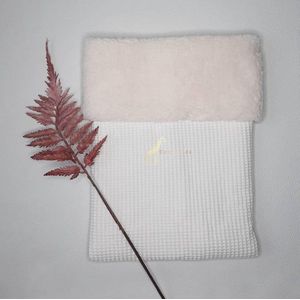Wiegdeken Waffel/Teddy | Off white |Comfykids | Comfortabel | Zacht | Warm | Uniek