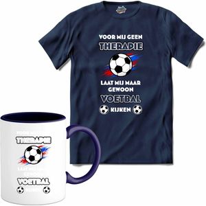 Voor mij geen therapie, maar voetbal-  Oranje elftal WK / EK voetbal - feest kleding - grappige zinnen, spreuken en teksten - T-Shirt met mok - Heren - Navy Blue - Maat S
