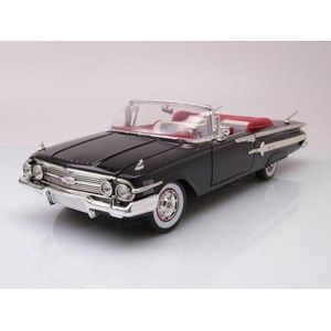 Chevrolet Impala 1960 - 1:18 - Motor Max