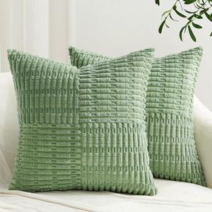 Kussensloop 40 x 40 cm groen set van 2 corduroy sierkussenhoezen met patchwork design
