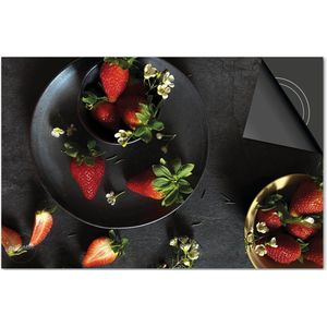 Inductie beschermer 78x52 - afdekplaat inductie mat - Dietrix Kookplaat beschermer - Exclusief - Flatlay - Aardbeien