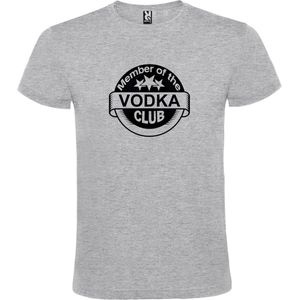 Grijs  T shirt met  "" Member of the Vodka club ""print Zwart size M