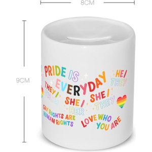 Akyol - lgbtq cadeau - Spaarpot - Lgbt - queer - pride month - lgbtq vlag - gay pride - koffiemok met tekst - opdruk - leuke pride spullen - verjaardag - cadeau - gift - 350 ML inhoud