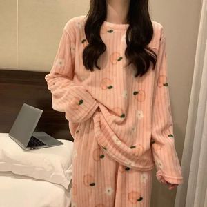 Dames Fleece Pyjama Set 2 Stuks - Warme Lange Mouwen & Elastische Taillebroek met Schattig Perzikkopprint - One Size - Comfortabele Pyjama voor Winter