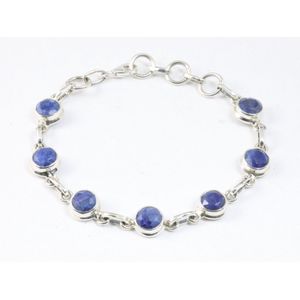 Zilveren armband met blauwe saffier