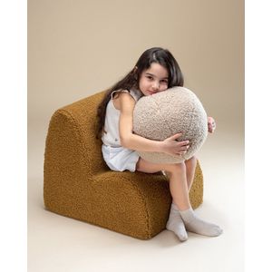 Wigiwama Cloud Chair Maple - teddy stof stoeltje - kinderstoel - uitwasbare hoes - zachte stoel voor peuters