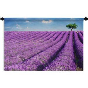 Wandkleed De lavendel - Rollende lavendelheuvels met een boom Wandkleed katoen 180x120 cm - Wandtapijt met foto XXL / Groot formaat!