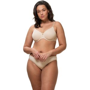 Triumph Minimizer-BH Body Make-Up Essentials