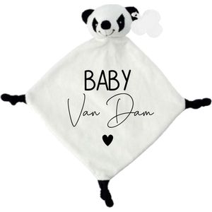 Knuffeldoekje panda met achternaam-persoonlijk kraamcadeau