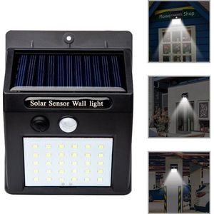 GadgetTech Solar Wandlamp voor buiten - Met bewegingssensor - Zonne-energie - 30 led lampen