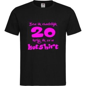 T-shirt Unisex Volwassenen Lol - carnaval - kermis - feestje - grappig - verjaardag Tekst ""Ben ik eindelijk 20 krijg ik zo'n kutshirt"" Op Voorkant | korte mouw | Zwart/fluor pink | maat S