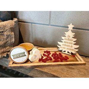 Kerstpakket dienblad Natural / assortiment rode kerstzeepjes (geur) / houten kerstboompje met tekst sierlijk-ster (de liefste mensen verdienen de beste wensen)/ Zeepje in doosje met opdruk LET IT SNOW