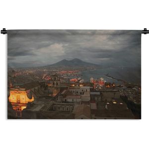 Wandkleed Napels - Dreigende donkere wolken boven Napels in Italië Wandkleed katoen 150x100 cm - Wandtapijt met foto