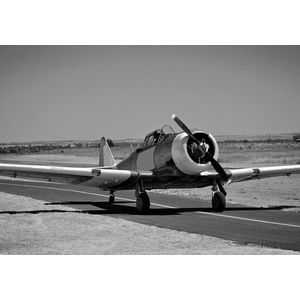 Dibond - Airplane - Vliegtuig in wit / grijs / zwart  - 80 x 120 cm.