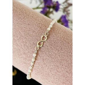 La Rosa Princesa Infinity Parel armband Zilver - Moederdag Geslaagd Valentijn Sieraad- Cadeau met betekenis