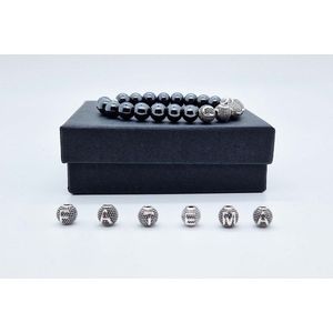Handgemaakte Natuurstenen armband met metaal naam ""Hematiet"" - Met je naam of de naam van uw geliefde- 8 mm diameter van de korrel- Diameter armband 20 cm - Een mooi cadeau voor familie en vrienden