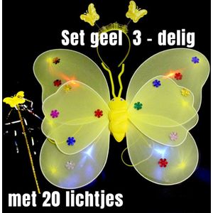 Allernieuwste.nl® 3-Delige SET Lichtgevende Vlinder Vleugeltjes met 20 Gekleurde Lampjes - Vlindervleugels + Diadeem + Toverstaf voor Meisjes- 35 x 48 cm Geel