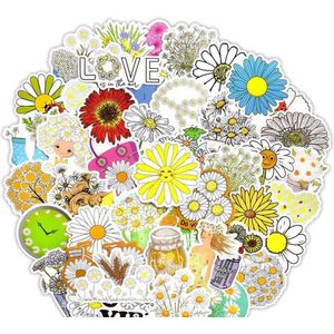 Bloemen sticker mix - 50 zomerse stickers met madeliefjes, margrieten, vrolijke teksten etc. Watervast & verwijderbaar