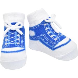 Sneaker sokjes -blauw- voor baby 0-12 maanden.  Witte vetertjes-Anti slip zooltjes-Kraamcadeau-Baby shower