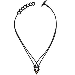 Batucada - Bermudes - Collier van Plantaardige Oorsprong en Hypoallergeen - Vrouwen Ketting met driehoek – Antiallergisch halsketting - Zwart – Goud - lengte 40/45 cm – effect Tattoo - ziet er uit als Rubber