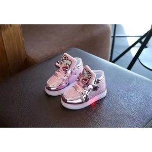 Kinderschoenen, Kinderschoenen jongens, kinderschoenen meisjes, Kinderschoenen maat 25, damesschoenen, jongensschoenen, peuterschoenen, laarzen, kinderlaarzen, kinderlaarzen schoenen, kinderlaarzen schoenen jongens, kinderlaarzen schoenen meisjes.