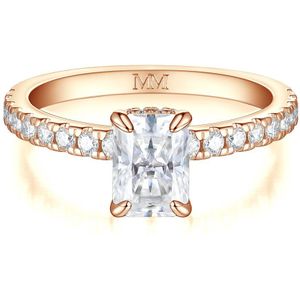 Astra - 18k Roségouden Radiant Moissanite Ring met Pavé Zijstenen & Hidden Halo - 1.2 karaat.