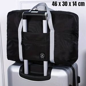 Allernieuwste.nl® Opvouwbare Reistas Weekendtas Op Koffer Standtas Reis Tas Handbaggage Opbergtas Sporttas - 46 x 30 x 14 cm Kleur Zwart %%