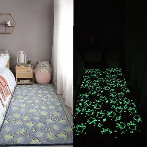Lichtgevend Tapijt - Glow In The Dark - 120x160 cm - Universum