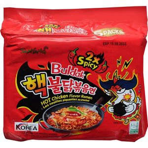 Samyang Hot Chicken Flavor Ramen 2x Spicy - Noedels - 5 x 140 gram