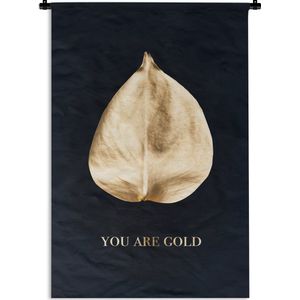 Wandkleed Golden leaves staand - Gouden blad met de quote - You are gold Wandkleed katoen 90x135 cm - Wandtapijt met foto