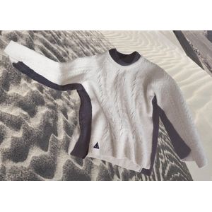 YELIZ YAKAR - Luxe Dames Trui-Sweater  “Sonoran” katoen rib kraag detail - creme en donkerblauwe kleuren mix  - wol / katoen - maat S/36 - designer kleding