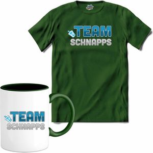 Team Schnapps | Grappige apres ski dank shirt | Wintersport kleding - T-Shirt met mok - Unisex - Bottle Groen - Maat 4XL