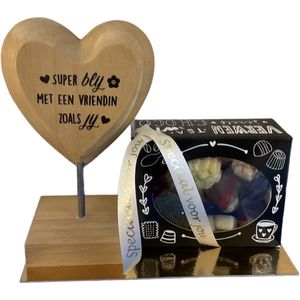 Wooden Heart - Vriendin - Bonbons - Lint: Speciaal voor jou - Cadeauverpakking