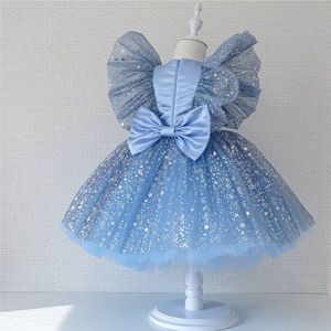 Prinsessenjurk lichtblauw met grote strik - prachtige jurk voor de 1e verjaardag van jouw prinses - glitter en pailletten jurk voor feestje of trouwerij