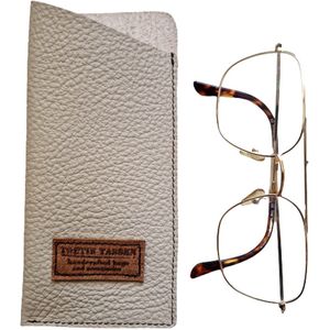 Handgemaakte Leren Brillenkoker Taupe - Beige - maat S - 8bx17 - Brillenetui - Brillentas - Leder - Leesbril