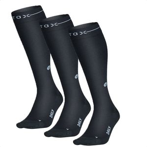 STOX Energy Socks - 3 Pack Everyday sokken voor Mannen - Premium Compressiesokken - Kleur: Donkergrijs/Wit - Maat: Medium - 3 Paar - Voordeel - Mt 40-44