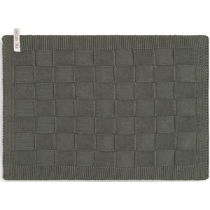 Knit Factory Gebreide Gastendoek Ivy - Toilet handdoek - Gastenhanddoek - WC Handdoek - Handdoek - Khaki - Groen - 40x30 cm - Katoen