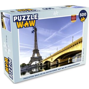 Puzzel Prachtige brug en de Eiffeltoren net na de zonsopkomst - Legpuzzel - Puzzel 500 stukjes