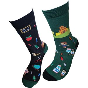 Verjaardag cadeau - School sokken - Onderwijs sokken - vrolijke sokken - valentijn cadeau - aparte sokken - grappige sokken - leuke dames en heren sokken - moederdag – vaderdag – kerst cadeau - Socks waar je Happy van wordt - Maat 36-41