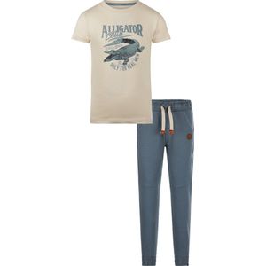 Koko Noko - Kledingset - 2delig - Joggingbroek Sweat Pants Blauw - Shirt Offwhite met blauwe Alligator - Maat 122