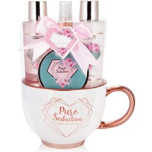 Pure Seduction 5-delige verzorgingsset - Rosewater Champagne - Beauty Skin Care Gift Set in moderne koffiekop - Rose Gold