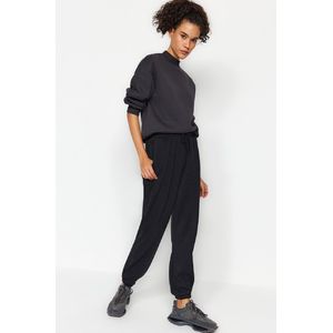 Trendyol Donker Marineblauwe Thessaloniki Comfort Fit Zakgebreide Sportjoggingbroek Twoaw21Ea0168