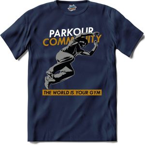 The World Is Your Gym | Free Running - Free Runner - T-Shirt - Unisex - Navy Blue - Maat M