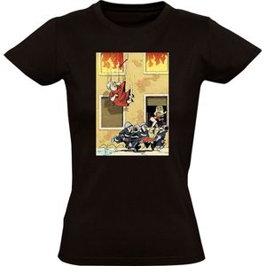 Brandweer redt knappe vrouw Dames T-shirt - brand - vuur - oma - redden - humor - knap - grappig